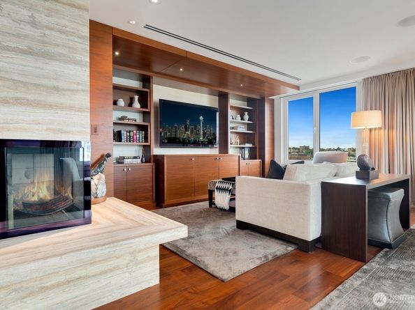 1300 University Street 11A, Seattle WA 98101