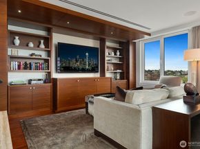 1300 University Street 11A, Seattle WA 98101