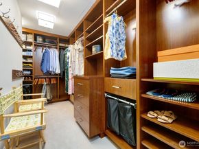 1300 University Street 11A, Seattle WA 98101