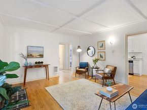 19024 15th Avenue NE, Shoreline WA 98155