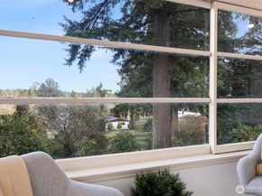 19024 15th Avenue NE, Shoreline WA 98155