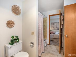 2619 Rucker Avenue 5, Everett WA 98201