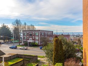 2619 Rucker Avenue 5, Everett WA 98201