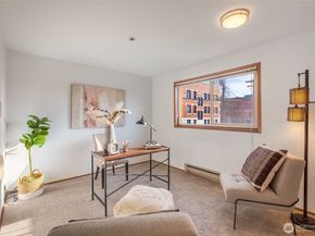 2619 Rucker Avenue 5, Everett WA 98201