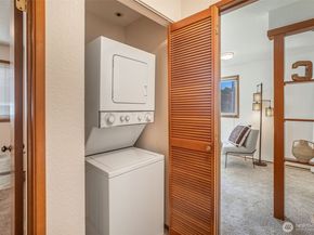 2619 Rucker Avenue 5, Everett WA 98201