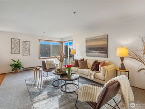 2619 Rucker Avenue 5, Everett WA 98201