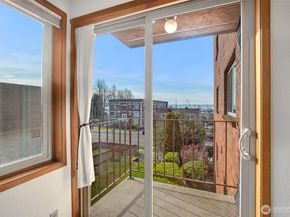 2619 Rucker Avenue 5, Everett WA 98201