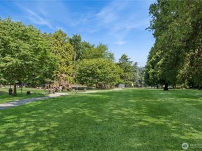 2809 1/2 Mount Rainier Drive S 4, Seattle WA 98144