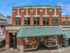 2809 1/2 Mount Rainier Drive S 4, Seattle WA 98144