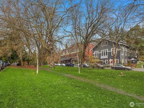 2809 1/2 Mount Rainier Drive S 4, Seattle WA 98144