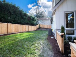 8722 128th Avenue NE, Kirkland WA 98033