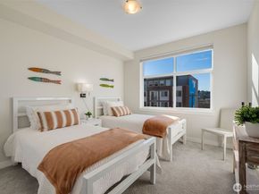 5450 Leary Avenue NW 453, Seattle WA 98107