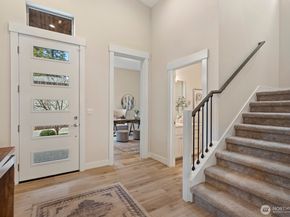 4526 327th Place NE, Carnation WA 98014