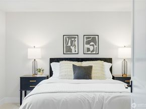 11024 SE 27th Place, Bellevue WA 98004