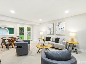 11024 SE 27th Place, Bellevue WA 98004