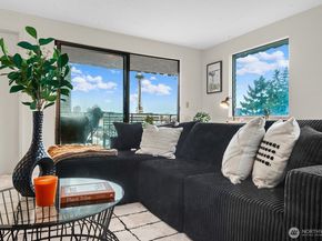 610 Aloha Street 404, Seattle WA 98109