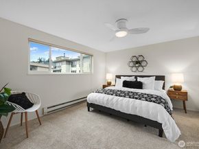 610 Aloha Street 404, Seattle WA 98109