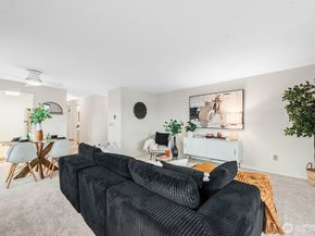 610 Aloha Street 404, Seattle WA 98109