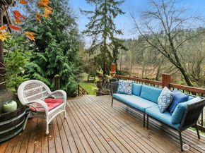 25629 NE Redmond Fall City Road, Redmond WA 98053
