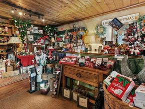 25629 NE Redmond Fall City Road, Redmond WA 98053