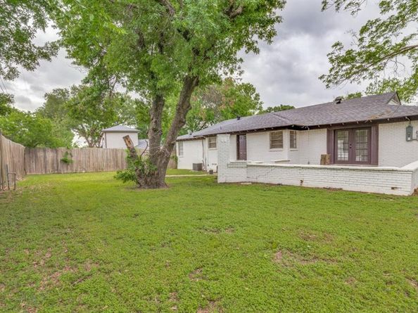 1635  Watervaliet Drive , Dallas Texas 75224