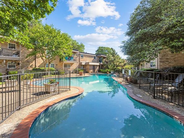 7908  Royal Lane  122 B, Dallas Texas 75230