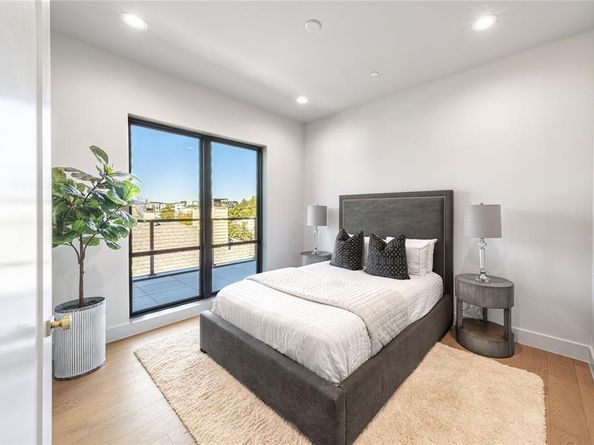 3601  Routh Street  PH 4A, Dallas Texas 75219