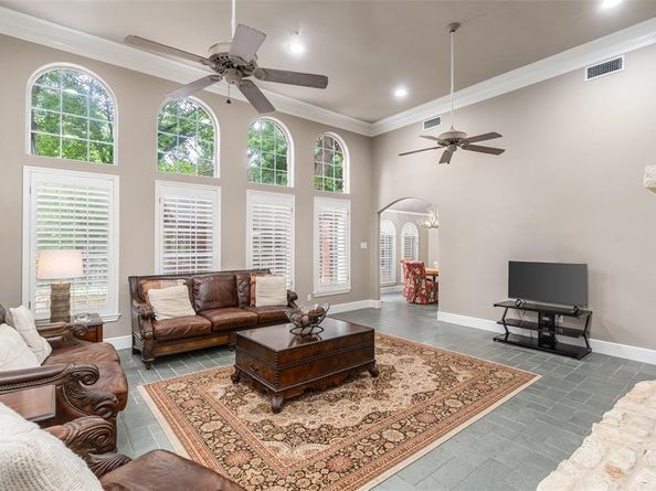 1201  Tralee Lane , Garland Texas 75044