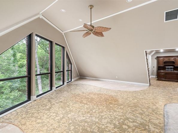 1201  Tralee Lane , Garland Texas 75044