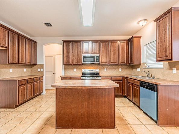 6547  Portside Ridge Lane , Dallas Texas 75249