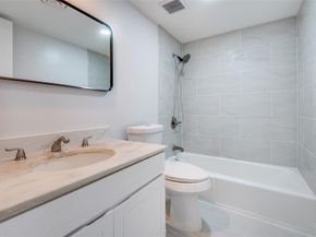 576 E Avenue J   B, Grand Prairie Texas 75050