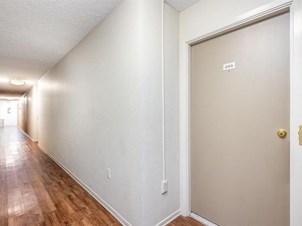 4859  Cedar Springs Road  256, Dallas Texas 75219