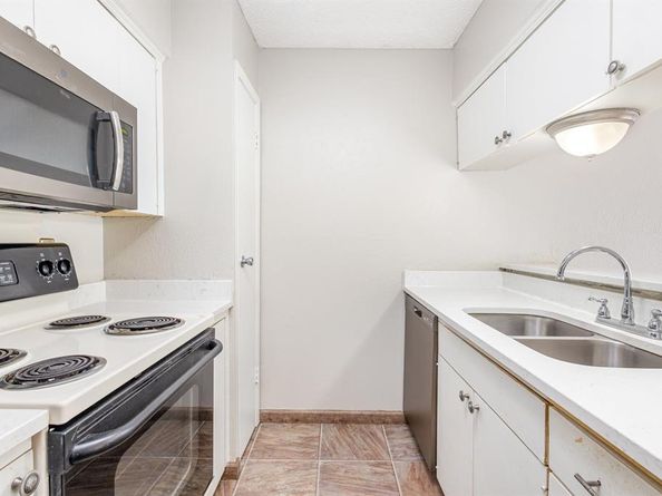 4859  Cedar Springs Road  256, Dallas Texas 75219