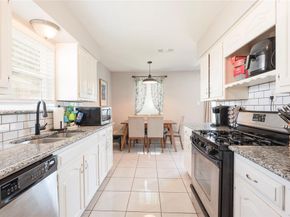 1654  Clarendon Drive , Lewisville Texas 75067