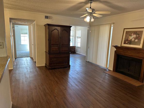 5300  Keller Springs Road  1090, Dallas Texas 75248