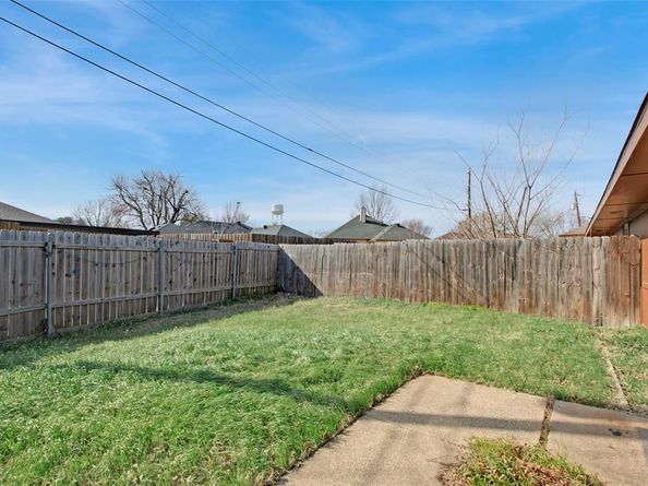 3408  Lillie Street , Sachse Texas 75048