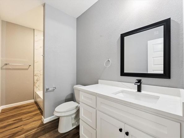 1615 E Hattie Street , Fort Worth Texas 76104