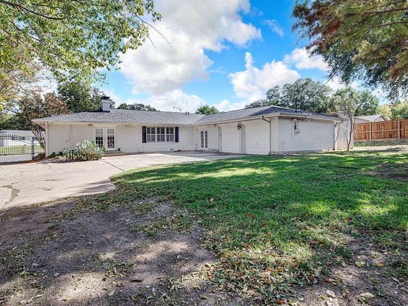 1820  Ridgmar Boulevard , Fort Worth Texas 76116