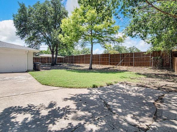 1820  Ridgmar Boulevard , Fort Worth Texas 76116