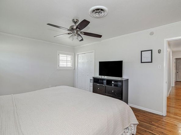 1820  Ridgmar Boulevard , Fort Worth Texas 76116