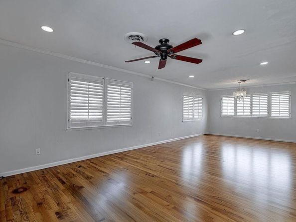 1820  Ridgmar Boulevard , Fort Worth Texas 76116