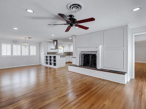 1820  Ridgmar Boulevard , Fort Worth Texas 76116