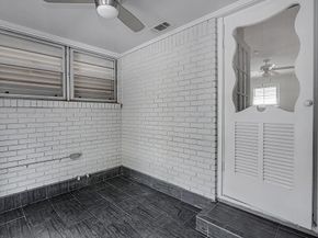 1820  Ridgmar Boulevard , Fort Worth Texas 76116