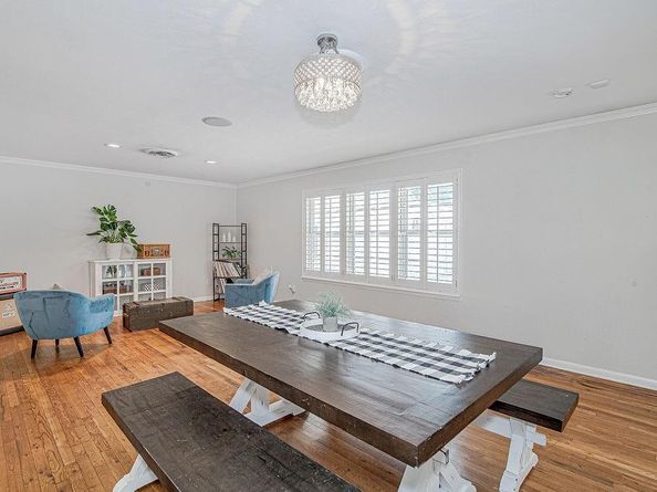 1820  Ridgmar Boulevard , Fort Worth Texas 76116