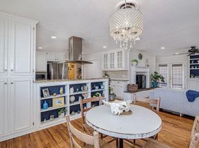 1820  Ridgmar Boulevard , Fort Worth Texas 76116
