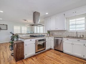 1820  Ridgmar Boulevard , Fort Worth Texas 76116