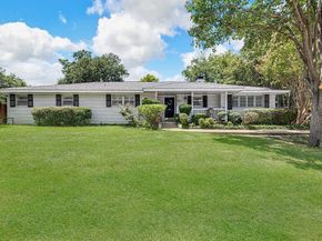 1820  Ridgmar Boulevard , Fort Worth Texas 76116