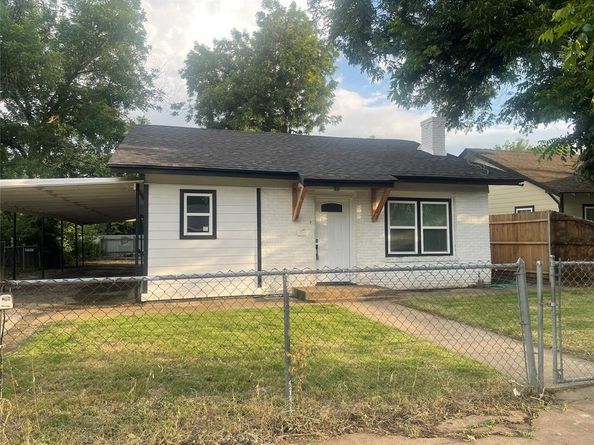 3524  Ave Avenue  N, Fort Worth Texas 76105