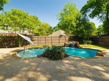 2420  Bent Trail 
