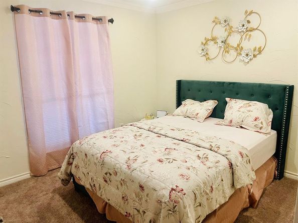 2605  Twinpost Court , Irving Texas 75062
